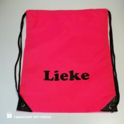 fluor roze gymtas met naam Lieke