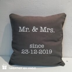 kussenhoes Mr & Mrs, kussenhoes trouwdatum
