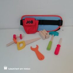 gereedschapsriem met naam, gereedschapsriem met houten gereedschap