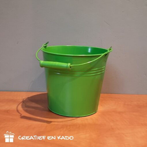 zinken emmer groen, cadeau emmer, metalen emmer
