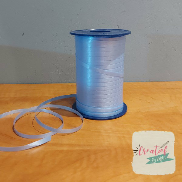 krullint licht blauw, krullint blauw, cadeau lint blauw