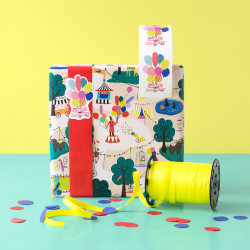 kadosticker balloons, kadosticker ballonnen, happy birthday, inpakpapier circus, inpakken