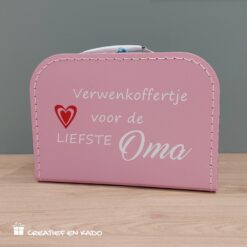 verwenkoffertje voor de liefste oma, verwenpakket oma, kado oma, kinderkoffertje roze,