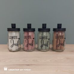 kaarsenpot juf, kado leukste juf, kado liefste juf, verjaardag juf, kado leerkracht, pot met dinerkaarsen kleurenmix