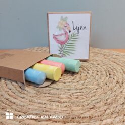 traktatie stickers flamingo met naam en leeftijd, flamingo stickers, naam traktatie, stoepkrijt traktatie