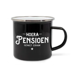 emaille mok pensioen, hoera pensioen geniet ervan, lekker stoer