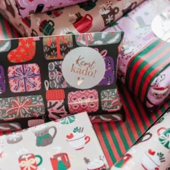 Inpakinspiratie: gondeldoosje xmas gifts met inpakpapier xmas mugs